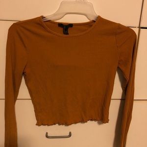 gold lettuce edged long sleeve
